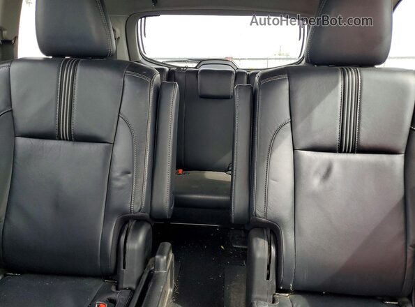 5TDJZRFH4HS443028 2017 TOYOTA HIGHLANDER White Вид задніх сидінь
