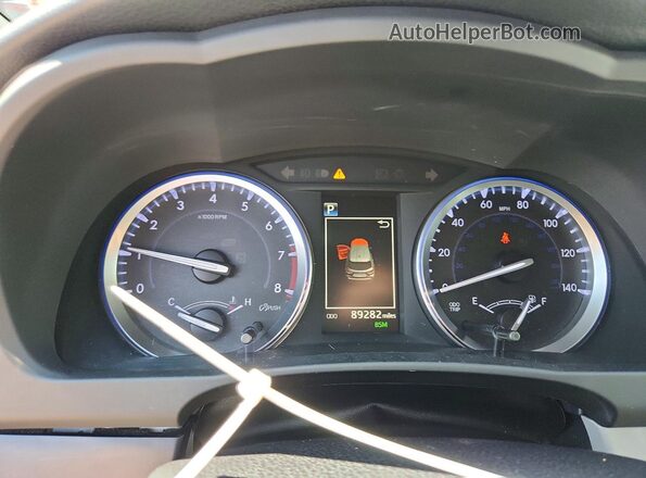 5TDJZRFH4JS857982 2018 TOYOTA HIGHLANDER Green Instrument cluster view