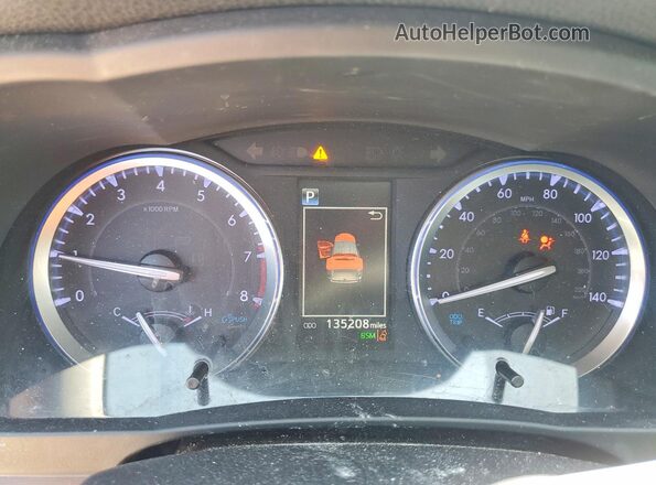 5TDJZRFH4KS592661 2019 TOYOTA HIGHLANDER Black ხელსაწყოთა პანელის ხედი