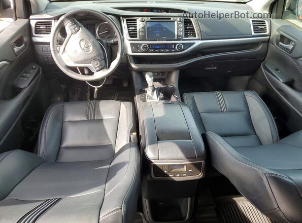 5TDJZRFH7JS535563 2018 TOYOTA HIGHLANDER Gray Առջևի վահանակի տեսք