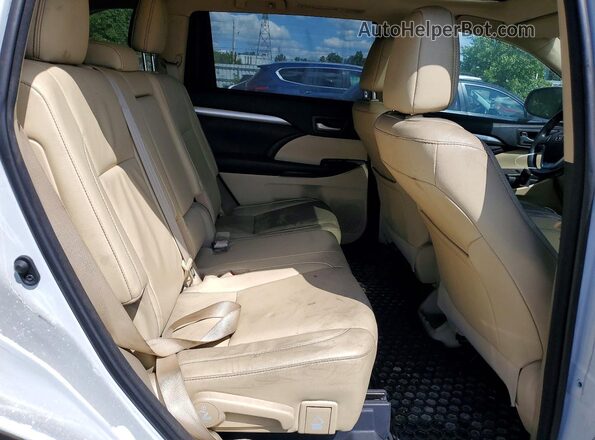 5TDJZRFH7JS553075 2018 TOYOTA HIGHLANDER White Vista interior trasera