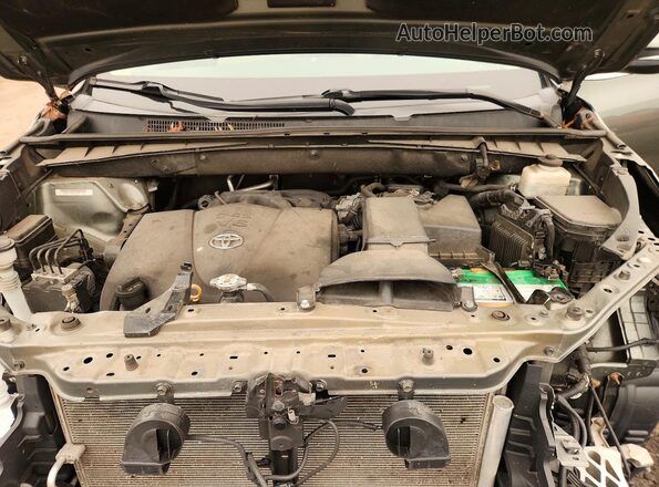 5TDJZRFH7JS910898 2018 TOYOTA HIGHLANDER Green Շարժիչի բաժամունքի տեսք