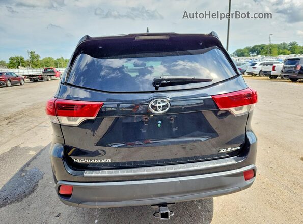 5TDJZRFHXJS524802 2018 TOYOTA HIGHLANDER Black Հետևի տեսք