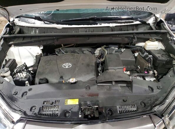 5TDJZRFHXJS534066 2018 TOYOTA HIGHLANDER White Vista interior trasera