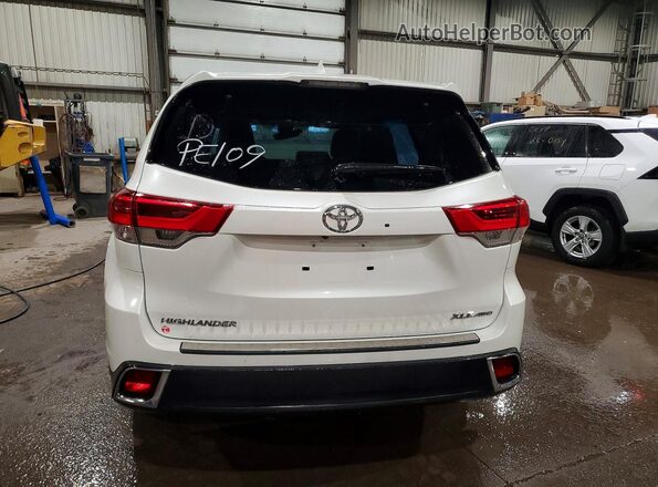 5TDJZRFHXJS534066 2018 TOYOTA HIGHLANDER White Vista trasera