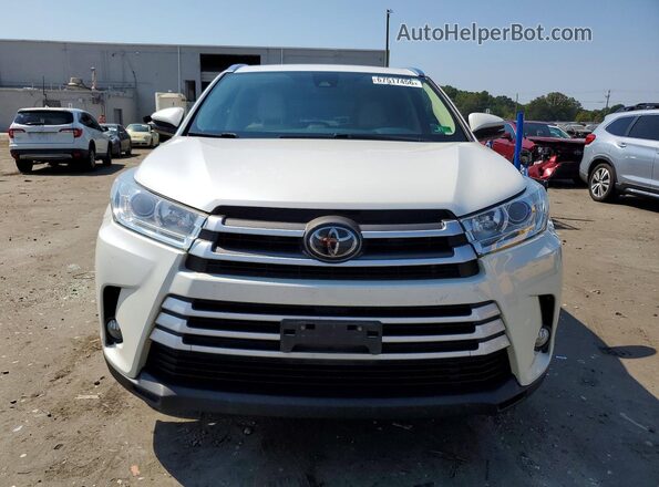 5TDJZRFHXJS911124 2018 TOYOTA HIGHLANDER White Widok z przodu