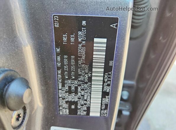 5TDKDRAH3PS025178 2023 TOYOTA HIGHLANDER Gray ძრავის განყოფილების ხედი