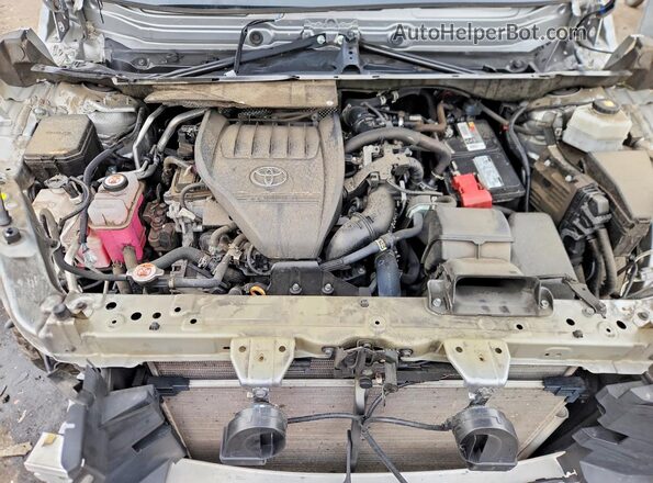 5TDKDRAH5PS019334 2023 TOYOTA HIGHLANDER Silver Widok komory silnika