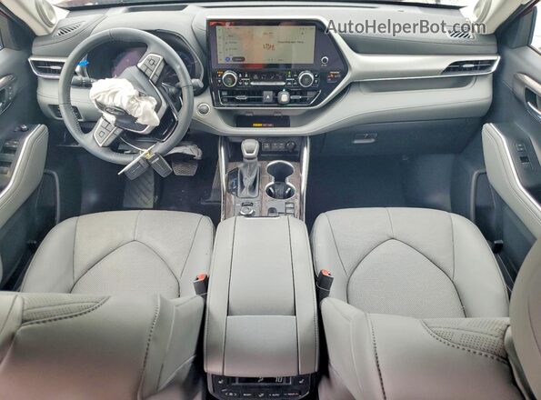 5TDKDRBH7SS588841 2025 TOYOTA HIGHLANDER Red წინა პანელის ხედი