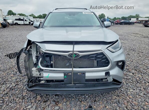 5TDKDRBH8PS012604 2023 TOYOTA HIGHLANDER Silver Вид спереду