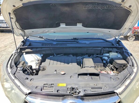5TDKKRFH4GS139480 2016 TOYOTA HIGHLANDER White Շարժիչի բաժամունքի տեսք