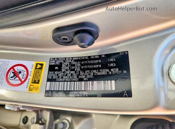 5TDKKRFH6GS134605 2016 TOYOTA HIGHLANDER Tan Widok komory silnika