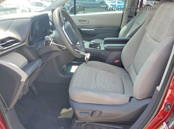 5TDKRKEC0MS038084 2021 TOYOTA SIENNA Burgundy წინა სალონის ხედი