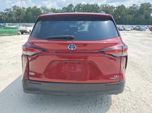5TDKRKEC0MS038084 2021 TOYOTA SIENNA Burgundy უკანა ხედი