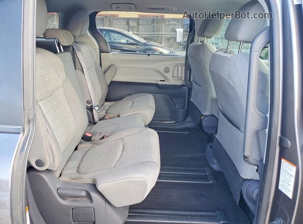 5TDKRKECXMS073909 2021 TOYOTA SIENNA Серый Вид задней части салона