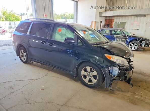 5TDKZ3DC0JS962060 2018 TOYOTA SIENNA Black Przód prawy