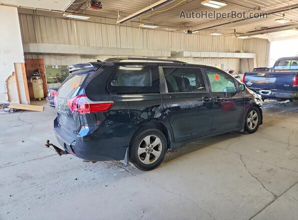 5TDKZ3DC0JS962060 2018 TOYOTA SIENNA Black Tył prawy
