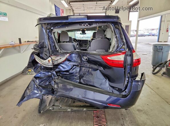 5TDKZ3DC1JS923607 2018 TOYOTA SIENNA Синий Вид сзади