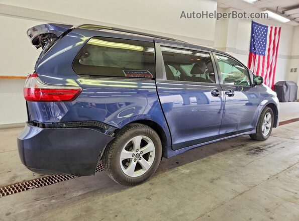 5TDKZ3DC1JS923607 2018 TOYOTA SIENNA Синий Задняя правая четверть