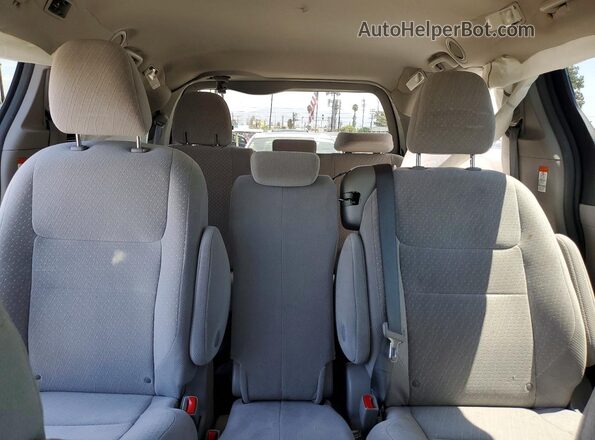 5TDKZ3DC2JS946510 2018 TOYOTA SIENNA Black უკანა სავარძლების ხედი