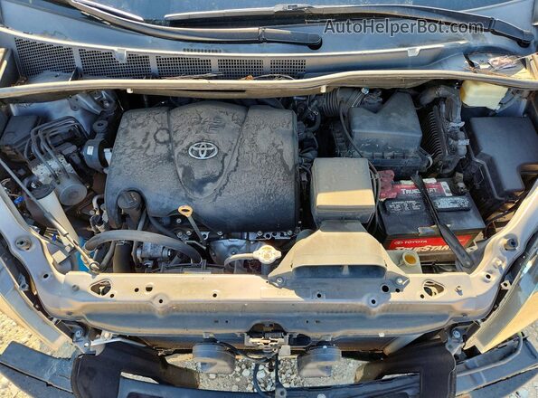 5TDKZ3DC5HS796788 2017 TOYOTA SIENNA Gray Vista del compartimento del motor