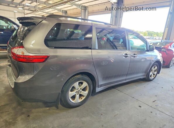 5TDKZ3DC6JS911338 2018 TOYOTA SIENNA Серый Задняя правая четверть