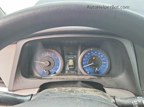 5TDKZ3DC6JS941178 2018 TOYOTA SIENNA Blue ხელსაწყოთა პანელის ხედი