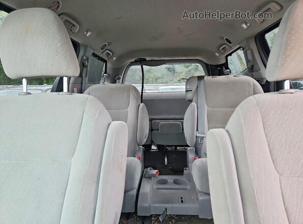5TDKZ3DC6JS941178 2018 TOYOTA SIENNA Blue უკანა სავარძლების ხედი