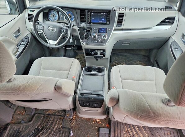 5TDKZ3DC6JS941178 2018 TOYOTA SIENNA Blue წინა პანელის ხედი