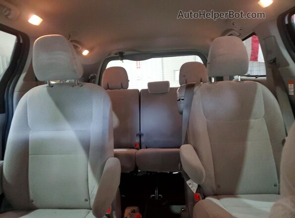 5TDKZ3DC6LS068647 2020 TOYOTA SIENNA White Rear seats view