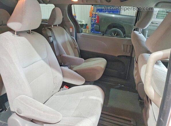 5TDKZ3DC6LS068647 2020 TOYOTA SIENNA White Rear interior view
