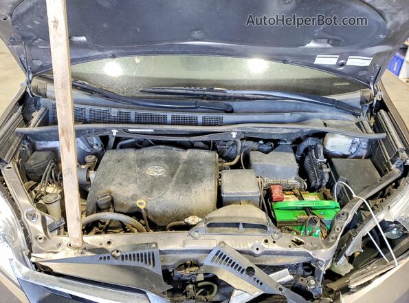 5TDKZ3DC9JS912516 2018 TOYOTA SIENNA Gray Engine compartment view