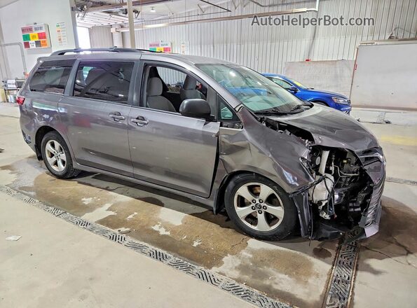 5TDKZ3DCXJS928532 2018 TOYOTA SIENNA Gray Przód prawy