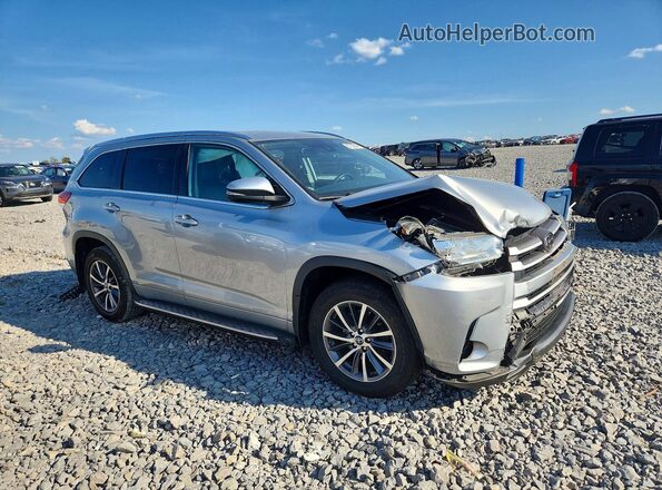 5TDKZRFH0JS279464 2018 TOYOTA HIGHLANDER Silver Przód prawy
