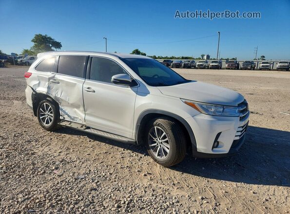 5TDKZRFH1HS515002 2017 TOYOTA HIGHLANDER White Przód prawy