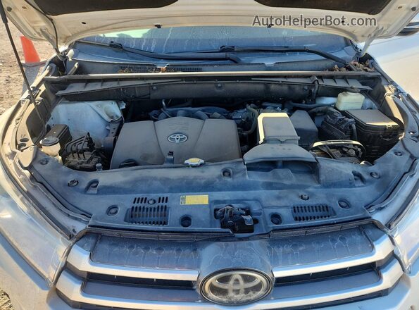 5TDKZRFH1HS515002 2017 TOYOTA HIGHLANDER White Widok komory silnika