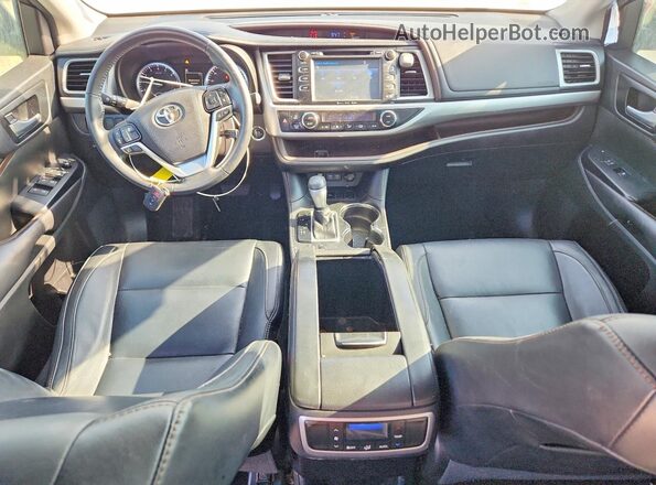 5TDKZRFH1HS515002 2017 TOYOTA HIGHLANDER White Widok deski rozdzielczej