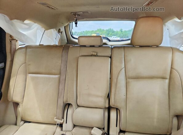 5TDKZRFH4HS204809 2017 TOYOTA HIGHLANDER Бордовый Вид задних сидений