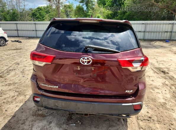 5TDKZRFH4HS204809 2017 TOYOTA HIGHLANDER Бордовый Вид сзади