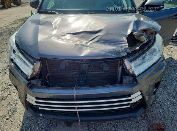 5TDKZRFH6JS542945 2018 TOYOTA HIGHLANDER Charcoal Engine compartment view