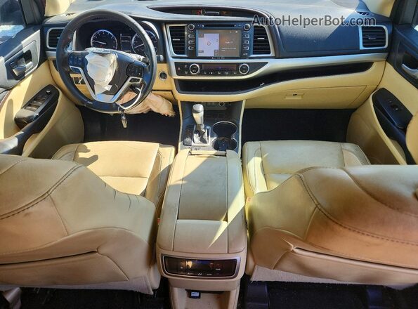 5TDKZRFH8HS202142 2017 TOYOTA HIGHLANDER Maroon Widok deski rozdzielczej