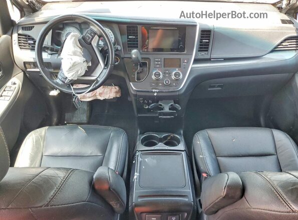 5TDXK3DCXGS702803 2016 TOYOTA SIENNA Серый Вид панели приборов