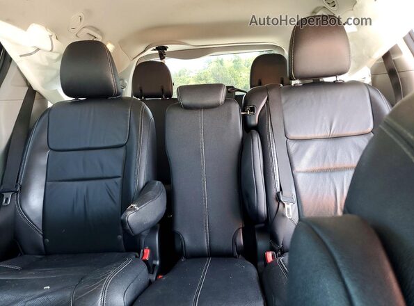 5TDXK3DCXGS702803 2016 TOYOTA SIENNA Серый Вид задних сидений