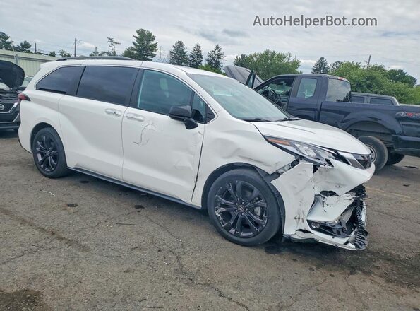 5TDXRKEC1RS206196 2024 TOYOTA SIENNA White Front right