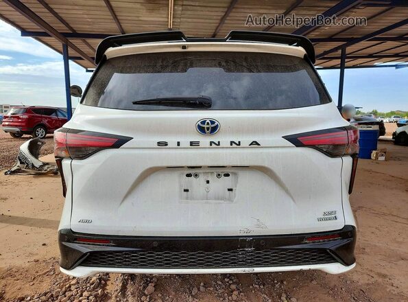 5TDXSKFC0MS032259 2021 TOYOTA SIENNA White Widok z tyłu