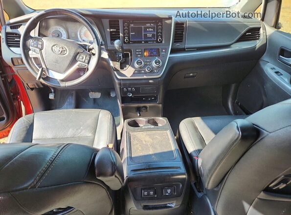 5TDXZ3DC6LS023617 2020 TOYOTA SIENNA Burgundy Dashboard view