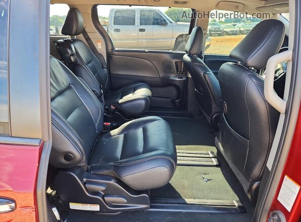 5TDXZ3DC6LS023617 2020 TOYOTA SIENNA Burgundy Rear interior view