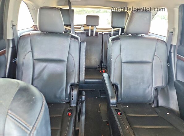 5TDYKRFH4GS137478 2016 TOYOTA HIGHLANDER White Вид задніх сидінь