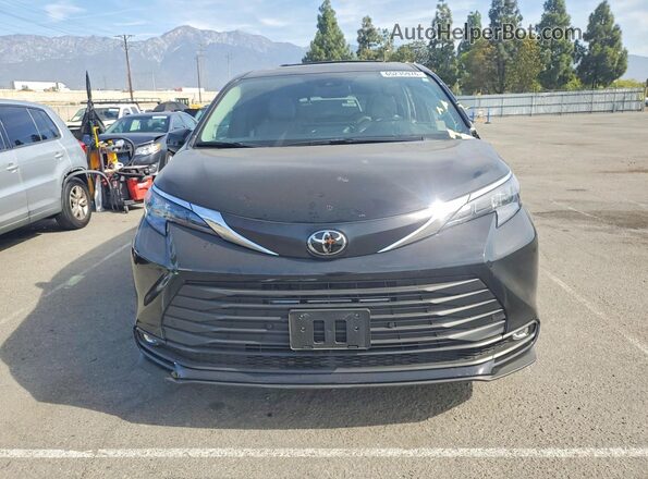 5TDYRKEC2TS293456 2026 TOYOTA SIENNA Black Front view