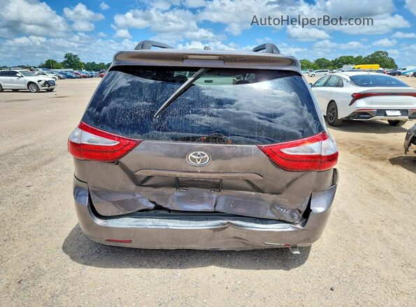 5TDYZ3DC1HS809336 2017 TOYOTA SIENNA Gray Rear view